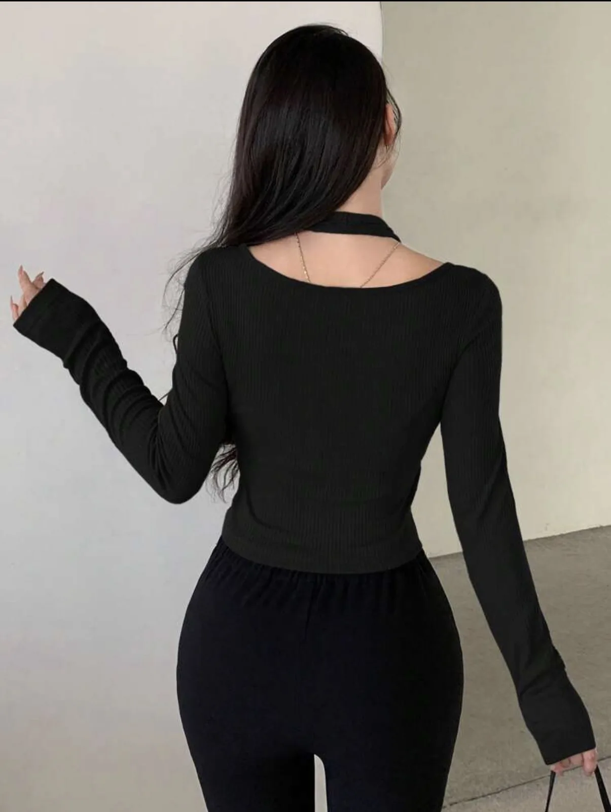 توب اسود baddie