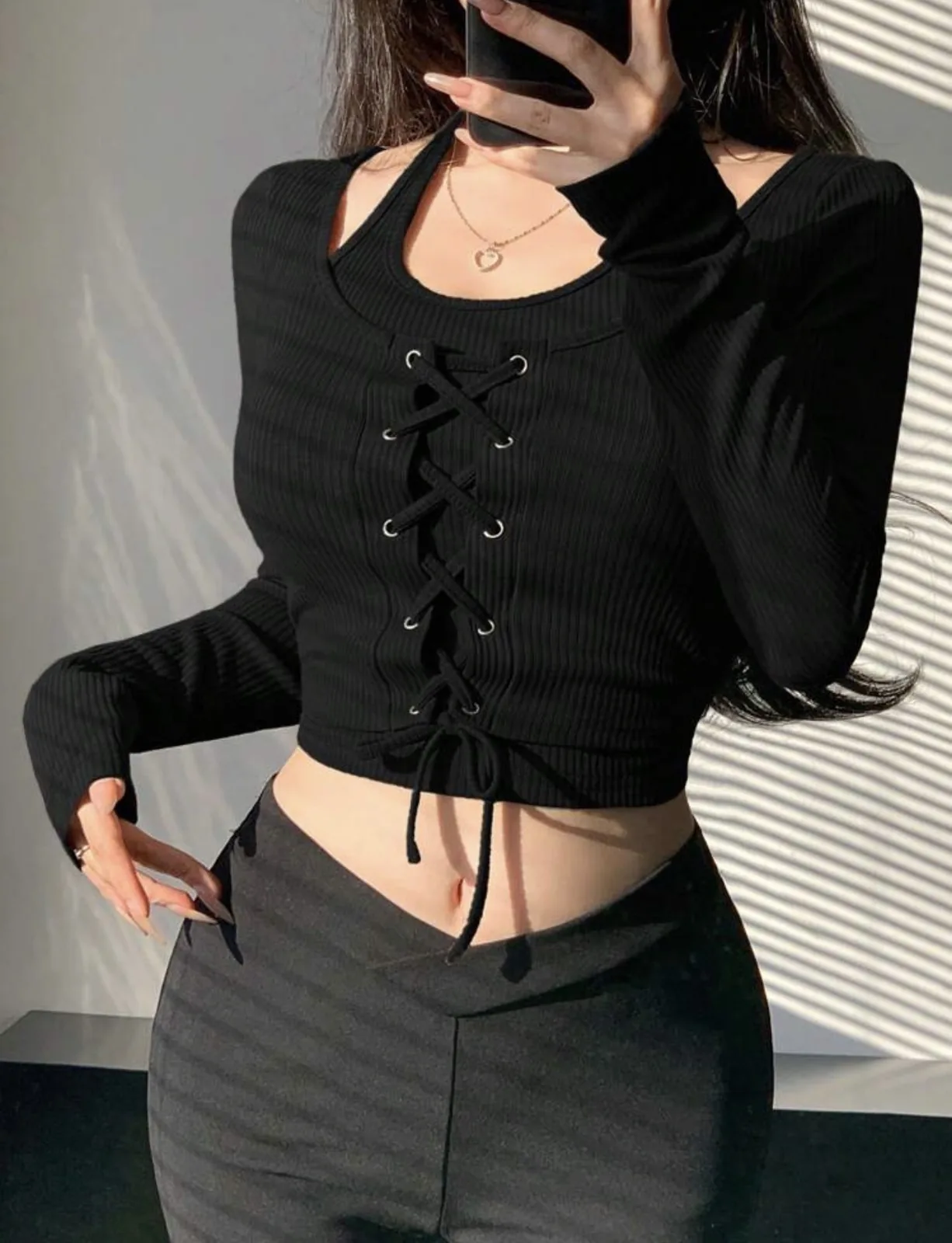 توب اسود baddie